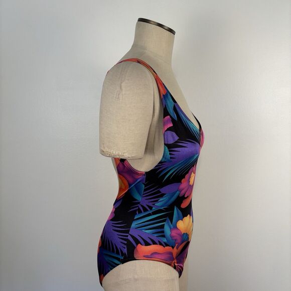 VTG Retro Gantner of California Made in USA Womens Floral One Piece Swim Suit - Picture 8 of 8